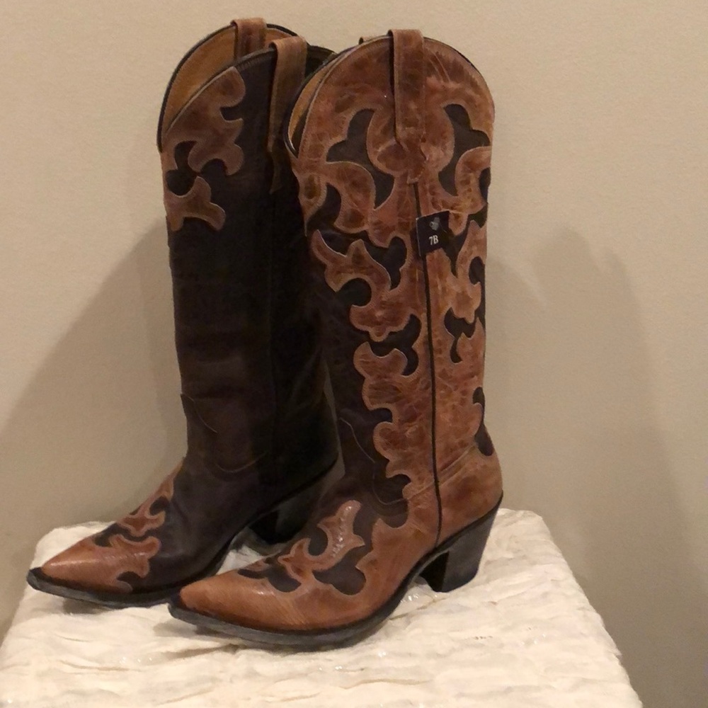Cowboy boots, tall, NWT